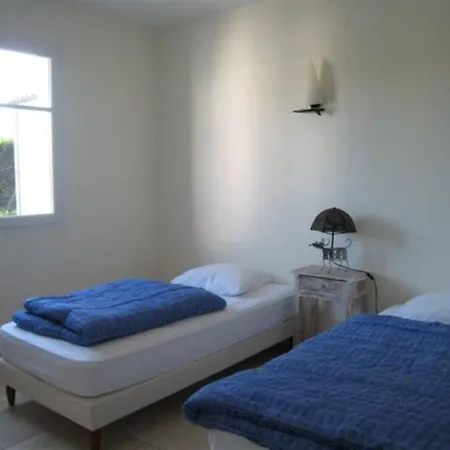 Villa Maison 8 Personnes Proche - Sgo000-333 *